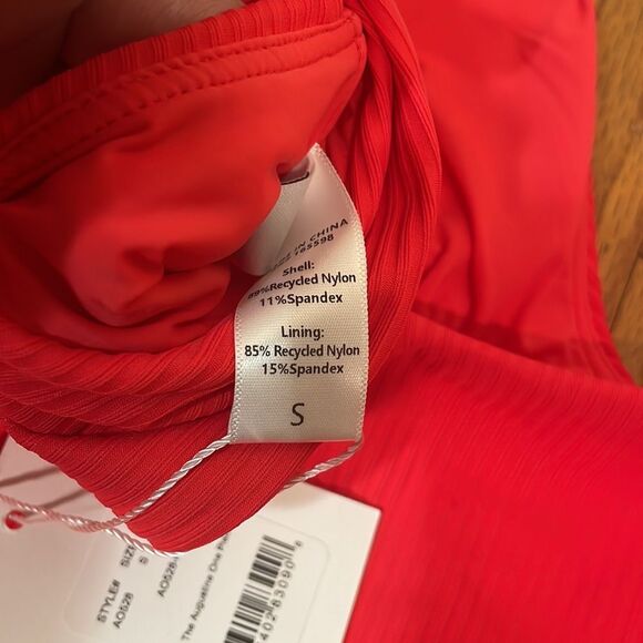 Andie Marine Layer Augustine One Piece Hibiscus Small NWT - Picture 5 of 7